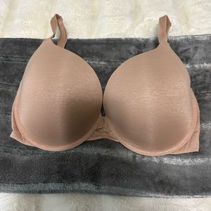 Victoria’s Secret dream angels bra